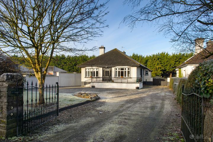 St Martha's, Charleville Road, R35T226