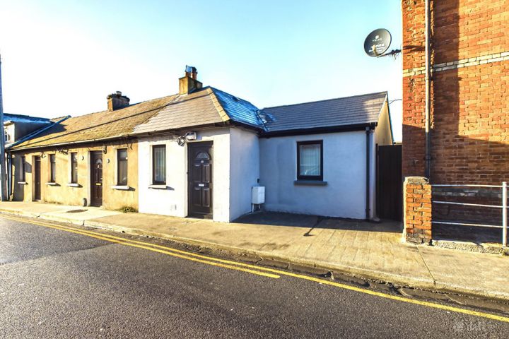 42 South Parade, X91NP3Y