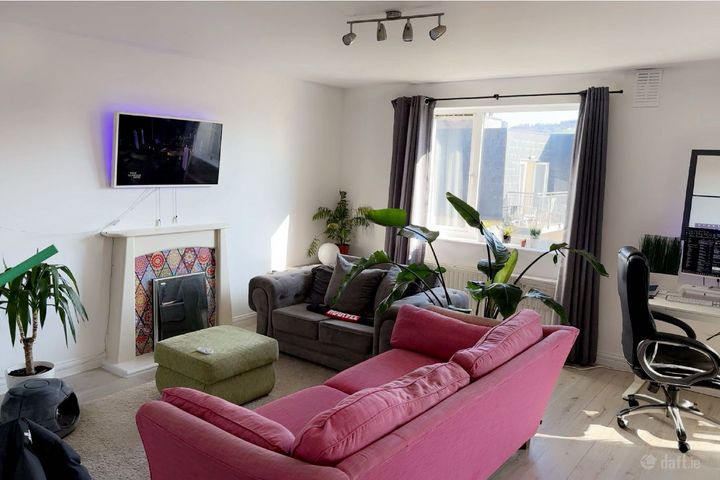 Eaton Terrace,Rathcoole,Co. Dublin, Rathcoole, Dublin 24