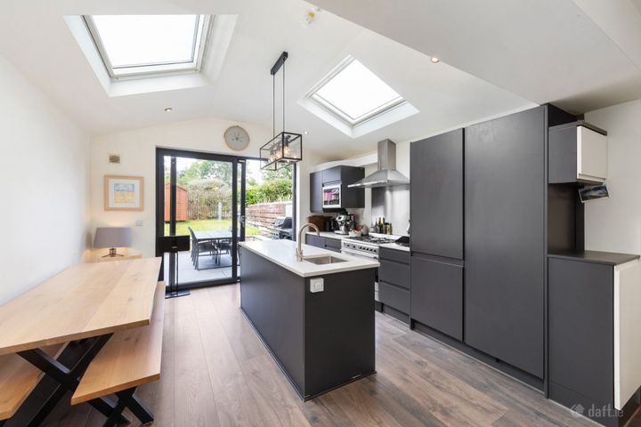 141 St Columbanus Road, Dundrum, Dublin 14, D14PY96