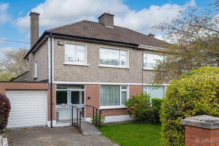 26 Ballyroan Crescent, Rathfarnham, Dublin 16, D16W7K5