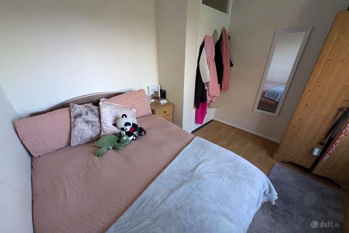 64 Oak House, Mespil Estate, Sussex Road, Dublin 4, Ballsbridge, Co. Dublin