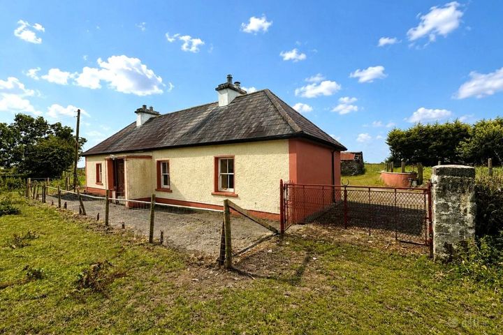 Curries, Ballymoe, Ballymoe, Co. Galway, F45Y171