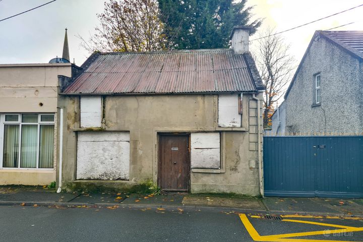 Mitchel St., Thurles, Co. Tipperary