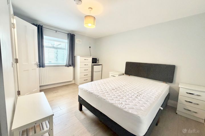 32 Summerhill Parade , North Dublin City, Co. Dublin
