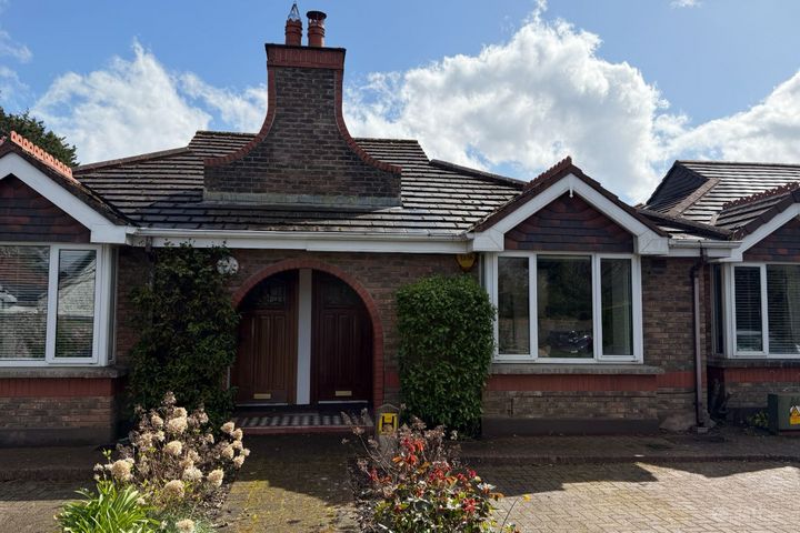 Brighton Lodge, Brighton Road (One Bed plus Study), Foxrock, Dublin 18