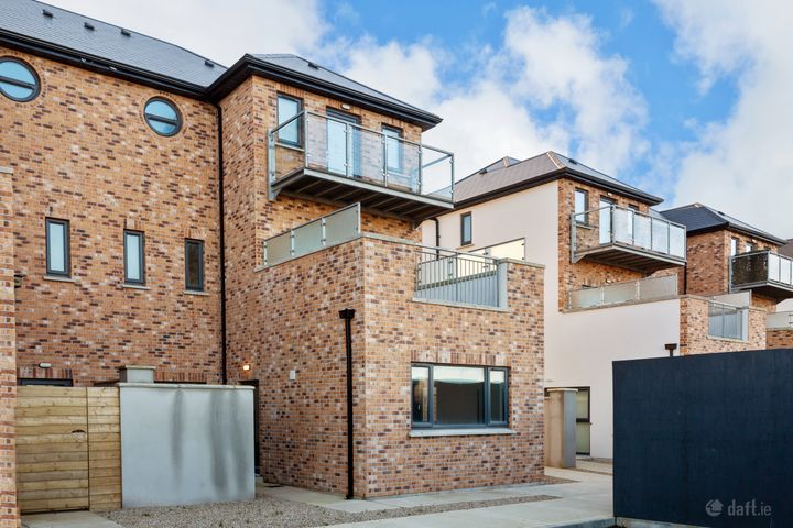 30 Burkeen Dales, Hawkstown Road, Wicklow Town, Wicklow