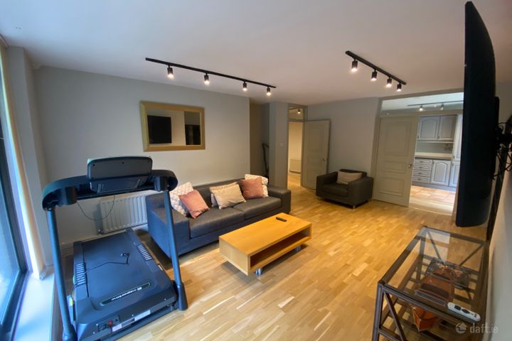 Milltown Grove, Milltown, Dublin 14