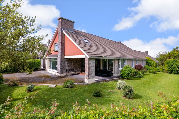 2 Sylvan Road, Fairlands Park, Newcastle, Galway City, H91HYA4