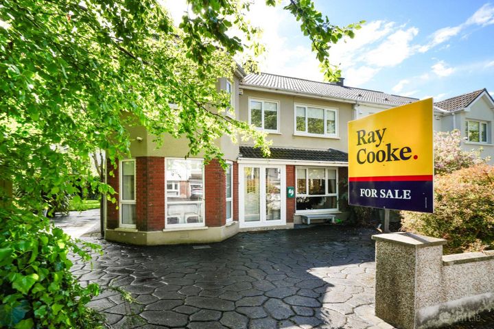 House Plus Site Potential @ 49 Tymon Crescent, Old Bawn, Tallaght, Dublin 24