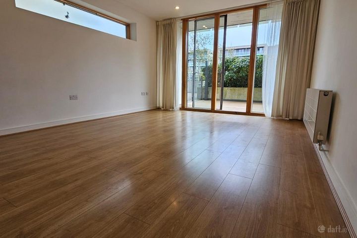 Charlestown Place, Finglas, Dublin 11