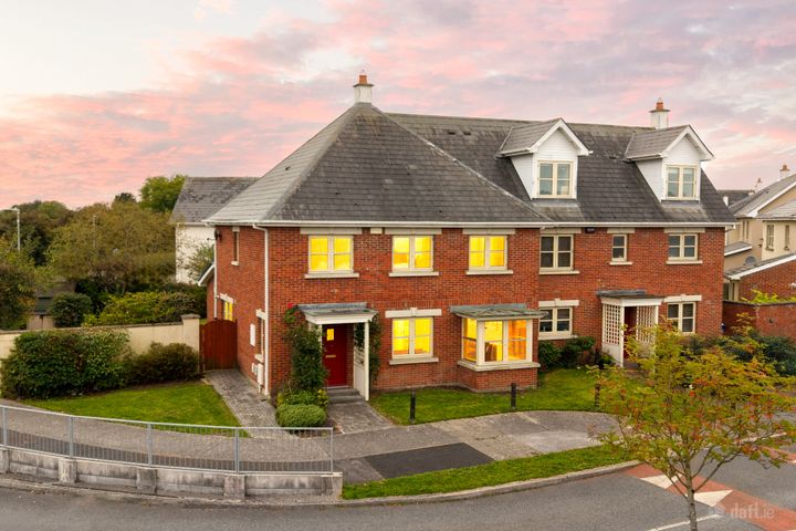 109 The Meadows, Cornelscourt, Newbridge, Co. Kildare, W12P744