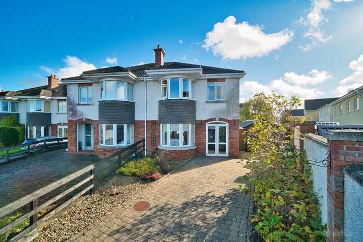50 Oak Glade, Blessington Road, Naas, Co. Kildare, W91EA2A