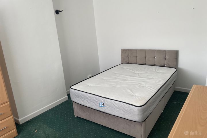 Oakley park, Graiguecullen, Co. Laois