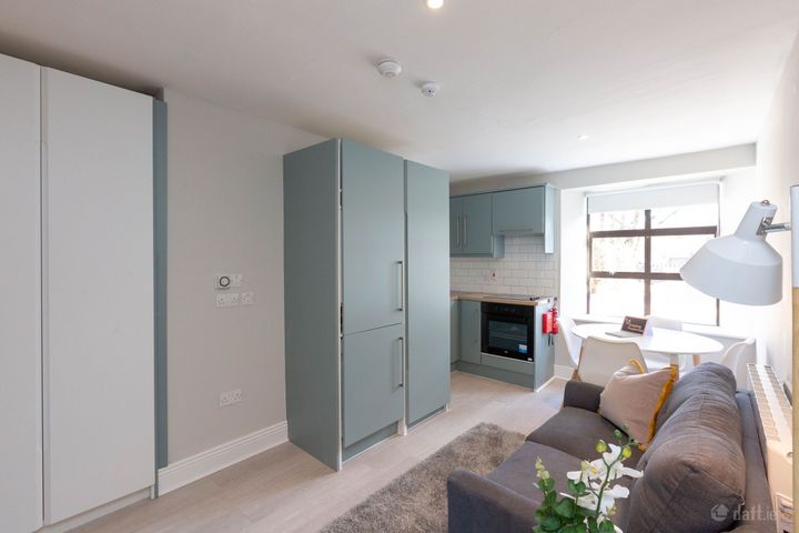 Flat 2, 52 Leinster Road, Rathmines, Dublin 6