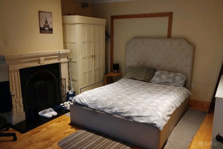 23 Beechdale Road, Ballycullen, Dublin 16