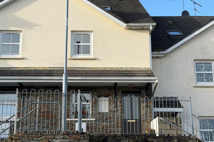 4 Coronea Court, Coronea, Skibbereen, Co. Cork, P81XY04