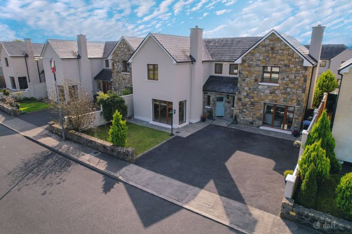 5 Hillcrest, Mayfields, Claremorris, Mayo
