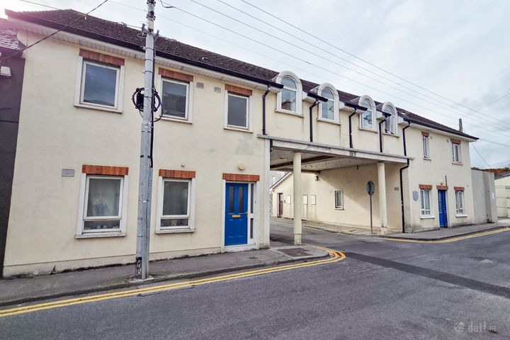 4 Croke Gardens, Thurles, Co. Tipperary, E41AP57