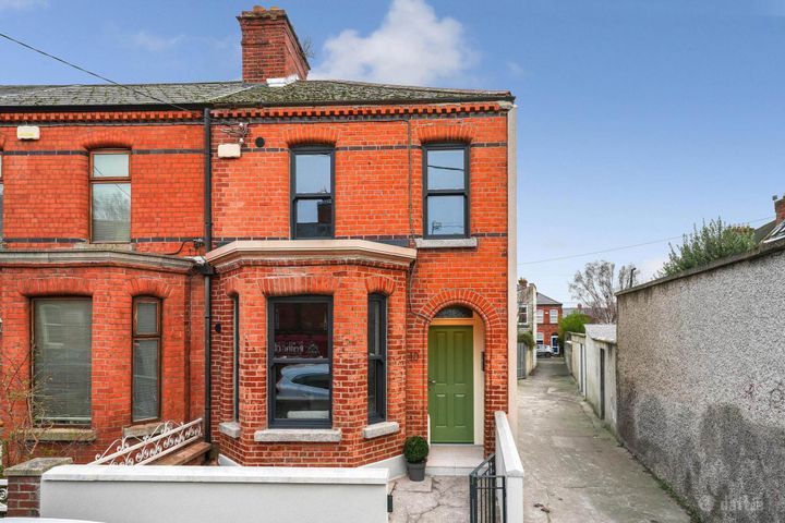 10 Cecil Avenue, Clontarf, Dublin 3