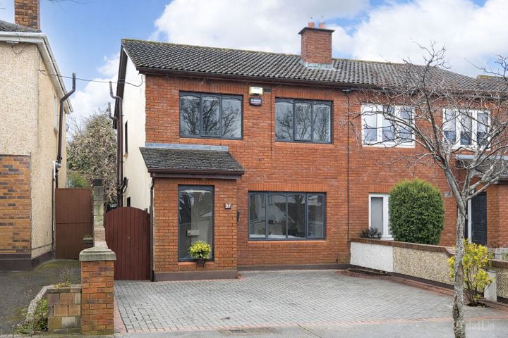 27 Beverly Downs, Knocklyon, Co. Dublin, D16H9R9