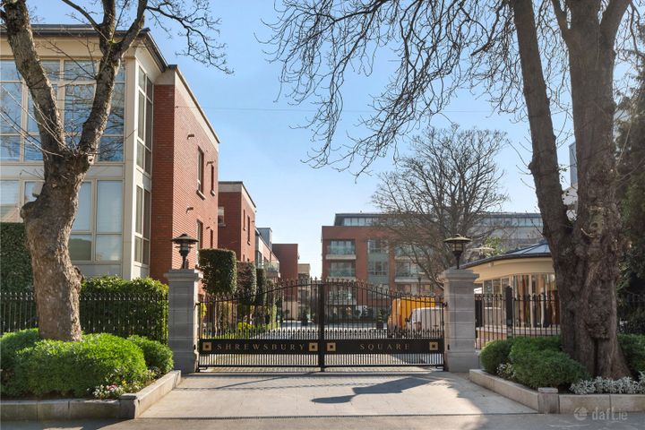58 Shrewsbury Square, Sandymount Avenue, Dublin 4, D04A3P8