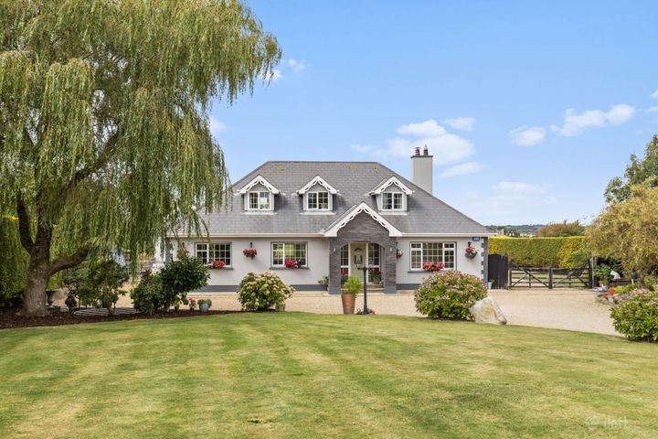 Castle Bay, Maudlintown, Wellingtonbridge, Co. Wexford, Y35YA43