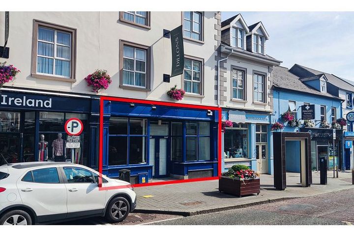 Modern Retail Unit at Upper Main Street, Letterkenny, Co. Donegal