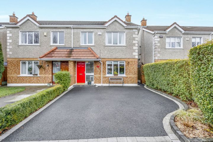 39 Manorfields Walk, Clonee, Dublin 15, D15V8C9
