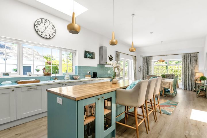 Superior Residence on c. 1 Acre, Rathnabo, Blessington, Co. Wicklow, W91R768