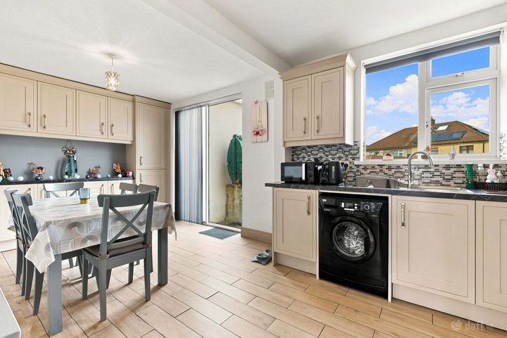 38 Oakwood Avenue, Swords, Swords, Co. Dublin, K67R2E0