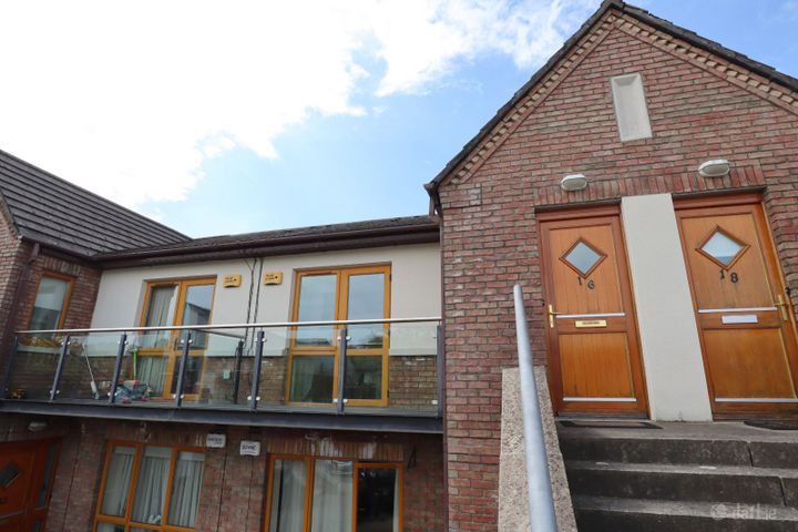 16 Park Grange, Grangerath, Drogheda, Co. Meath