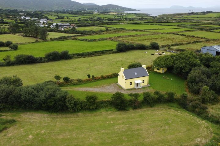 Inchinteskin, Eyeries, Beara, Co. Cork, P75HR92