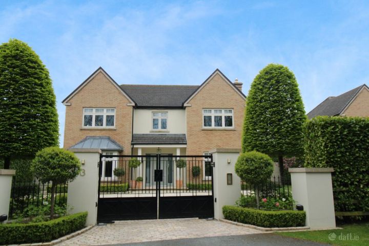 3 Holsteiner Park, Williamstown Stud, Clonee, Co. Meath, D15N27R