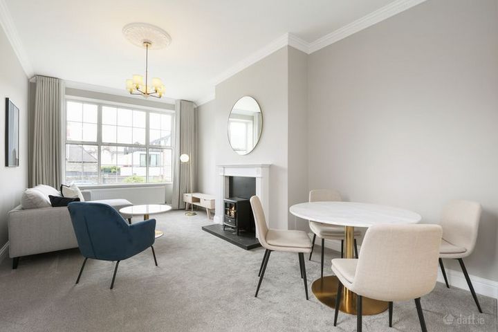 Apartment, 11 Percy Place, Dublin 2