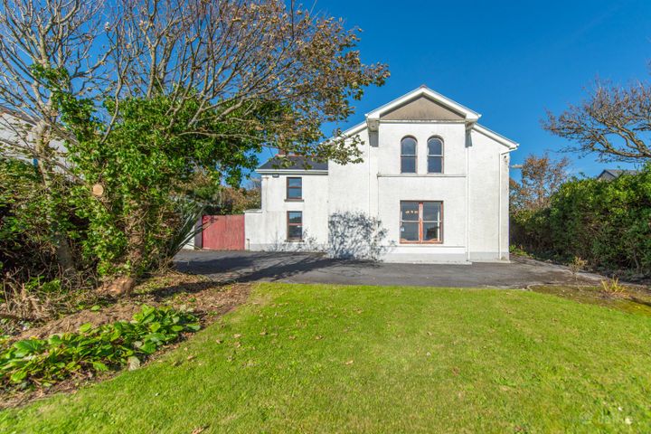 Glenorney, Upper Salthill, Galway City Centre, Co. Galway, H91X00K