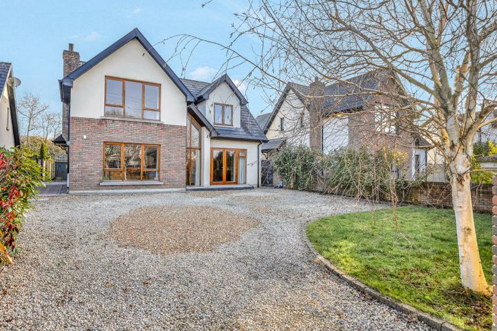 2 Springvale, Millview Road, Malahide, Co. Dublin, K36Y921