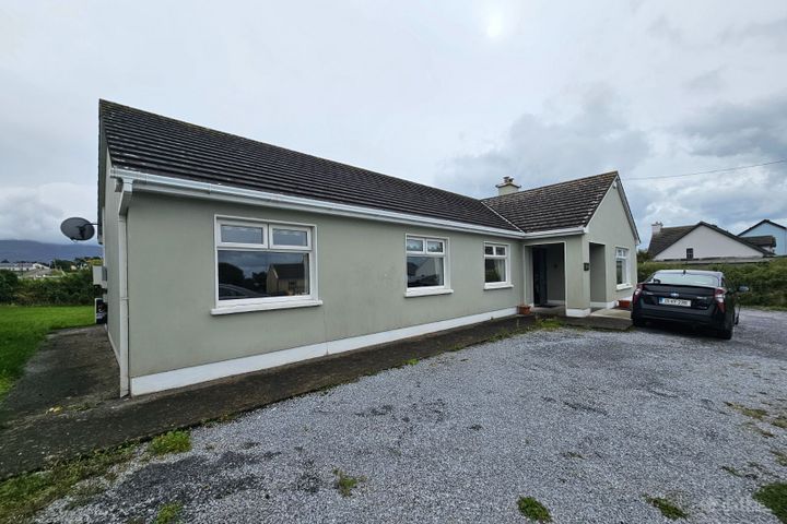 Tawlaught Lane, Fenit, Co. Kerry