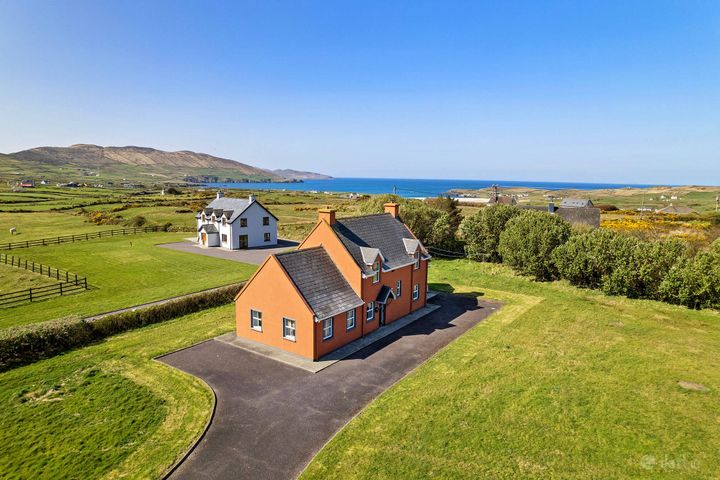 Ballydonegan View, Cahermeeleboe, Allihies, Co. Cork, P75X280