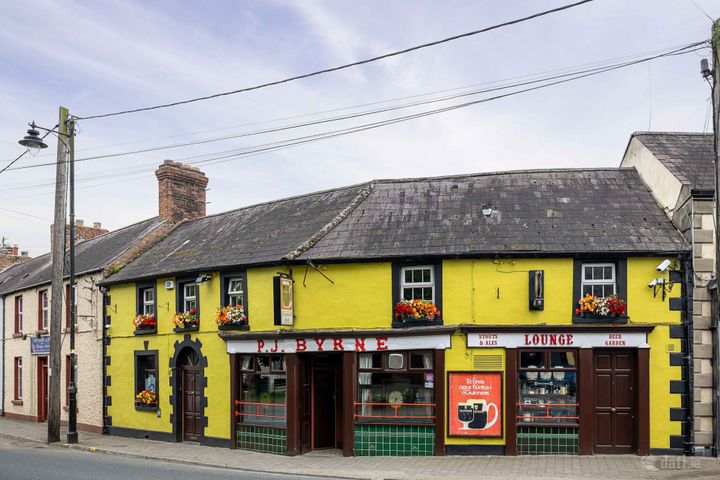 P.J. Byrne's Pub, Main Street, Castlebellingham, Co. Louth
