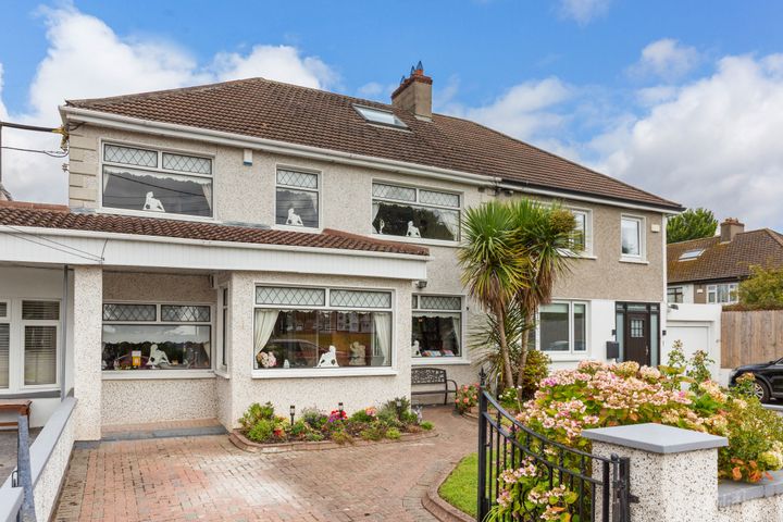 2 Mountdown Avenue, Manor Estate, Terenure, Dublin 12, D12C796