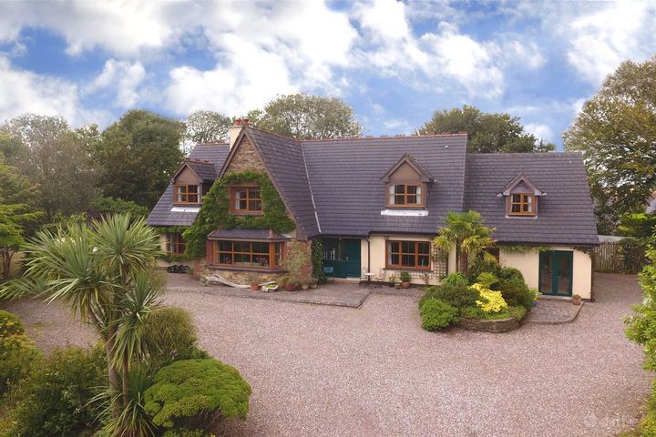 4 Woodlands, Kinsale, Cork, Cork