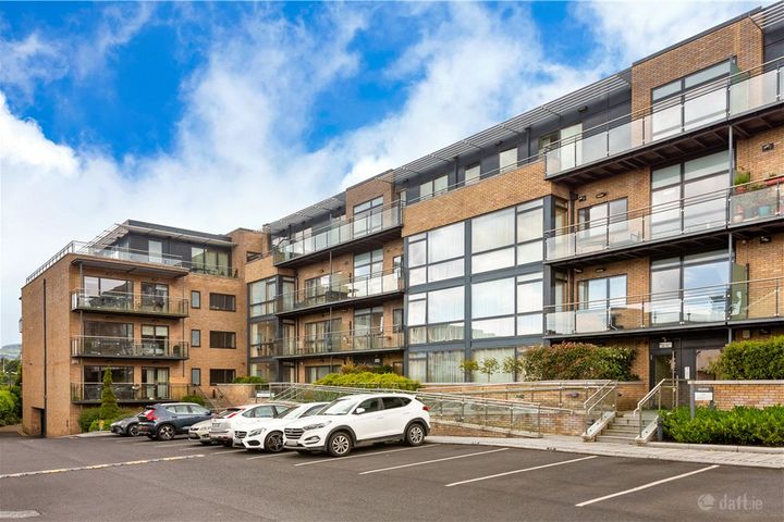 Apt 29 - Hazelbrook, Kilmacud Road Upper, Dundrum, Dublin 14, Dublin
