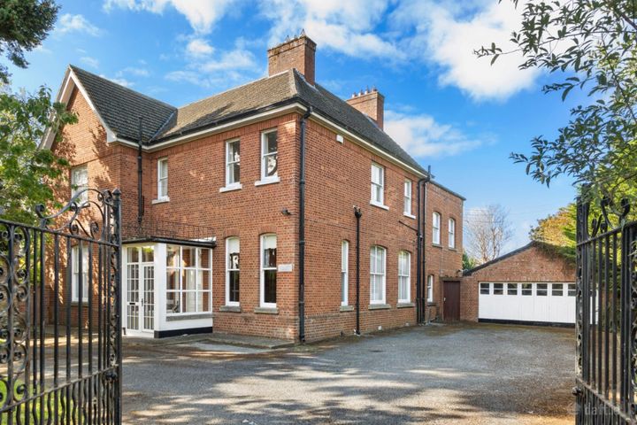 Corke Abbey House, Corke Abbey, Bray, Co. Dublin, A98 XT35
