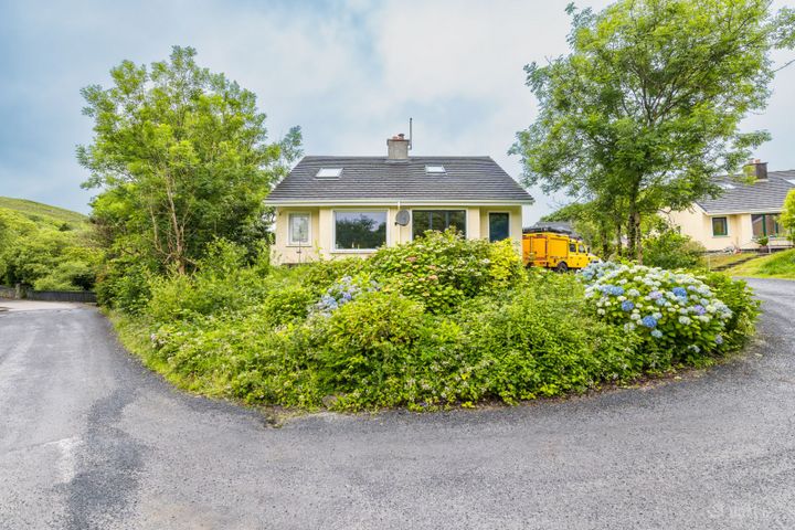 84 Clifden Glen, Couravoughil, Clifden, Co. Galway, H71YW97