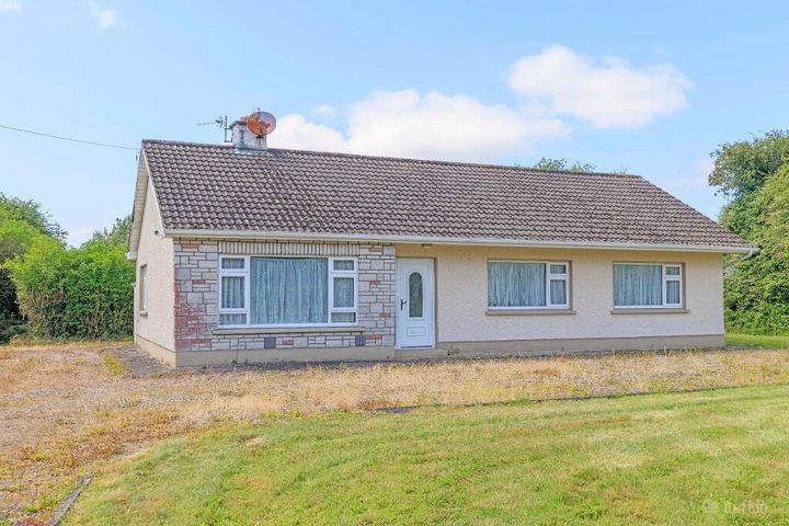Annaholty, Birdhill, Co. Tipperary, V94T9YE