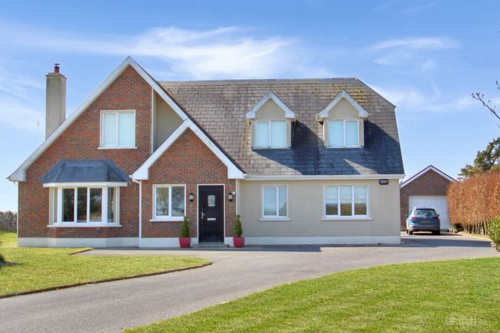 Grange East, Turloughmore, Co. Galway, H65H213