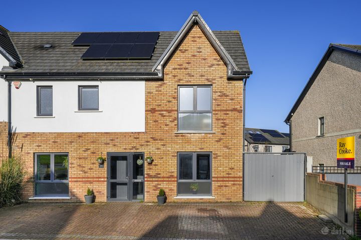 16 Elder Heath Crescent, Kiltipper, Tallaght, Dublin 24 - Photo 2