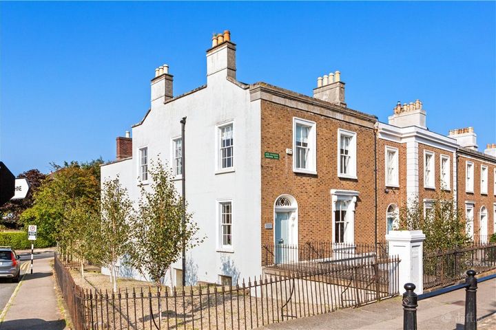 8 Longford Place, Monkstown, Co Dublin, Dublin