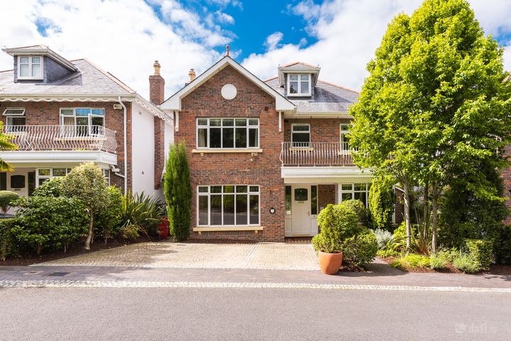 Ardilea Woods, Roebuck Road, Clonskeagh, Dublin 14